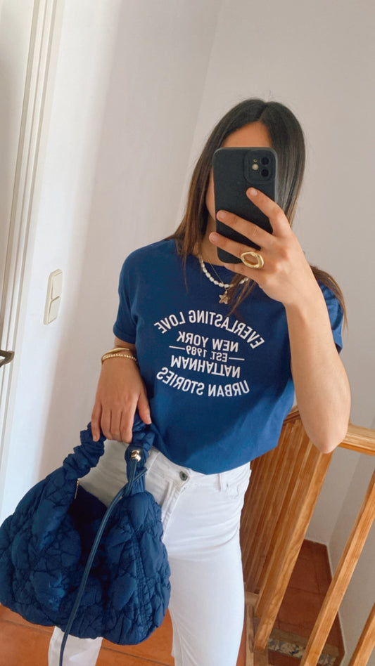 Camiseta Texto Azul