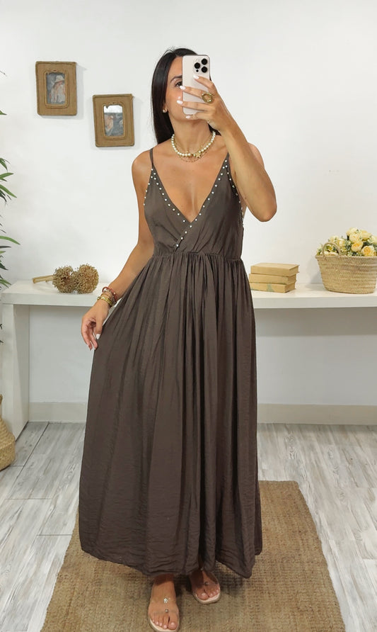 Vestido con Tachas